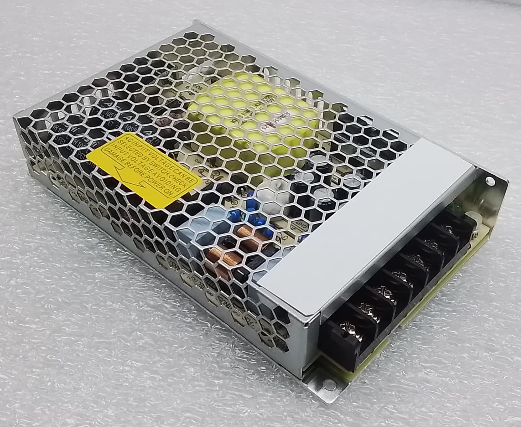EVOLUTION FUENTE ALIMENTACION LRS-150-12